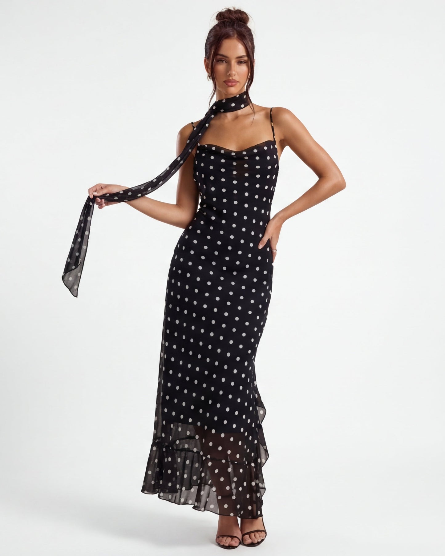 Alessia | Vestido Maxi de Lunares Negro