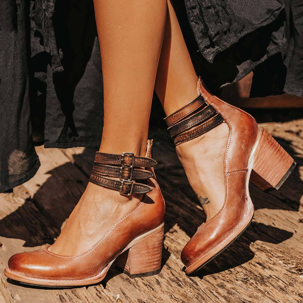 Antiqua | Tacones Vintage Clásicos