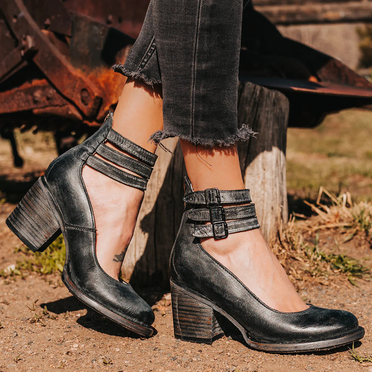 Antiqua | Tacones Vintage Clásicos