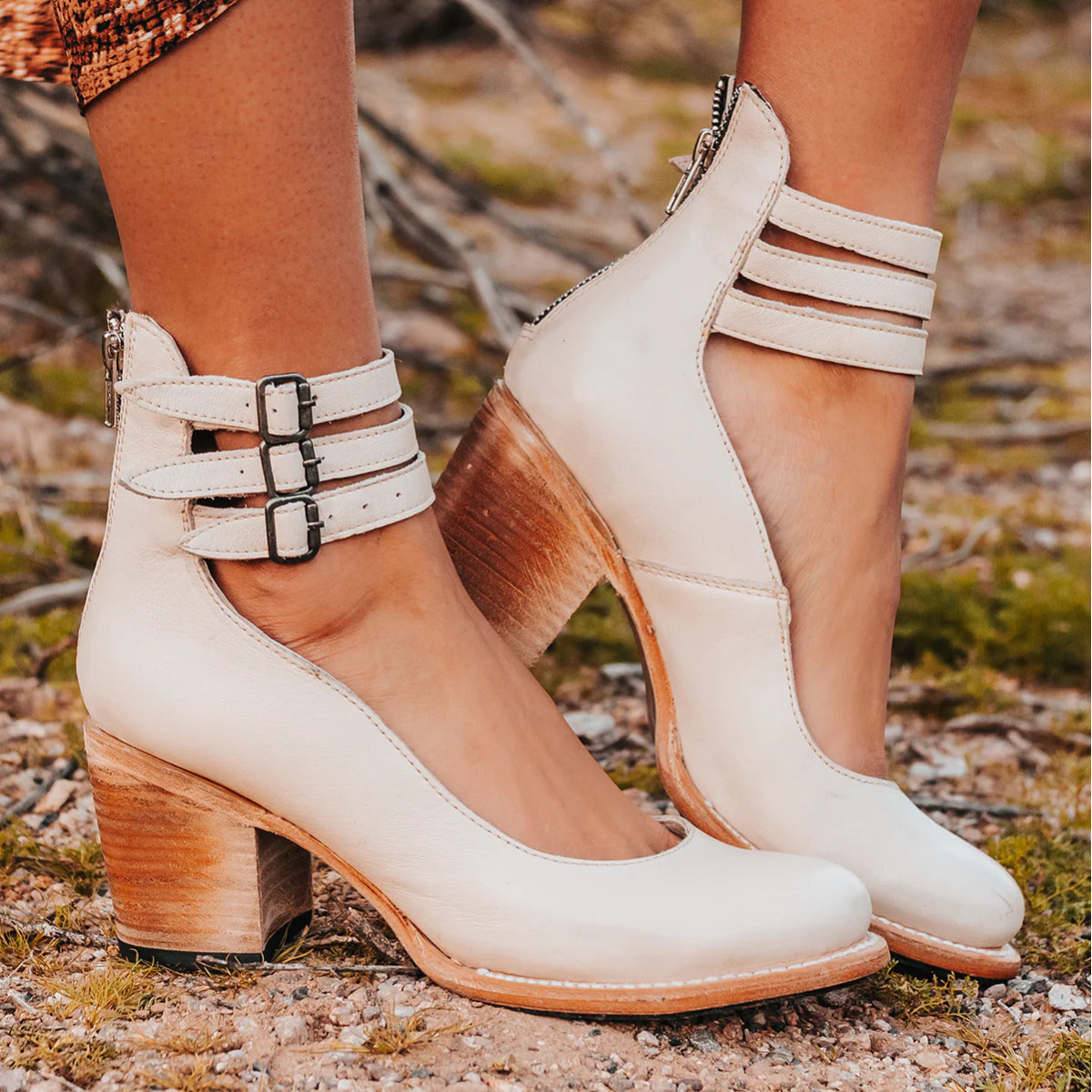 Antiqua | Tacones Vintage Clásicos