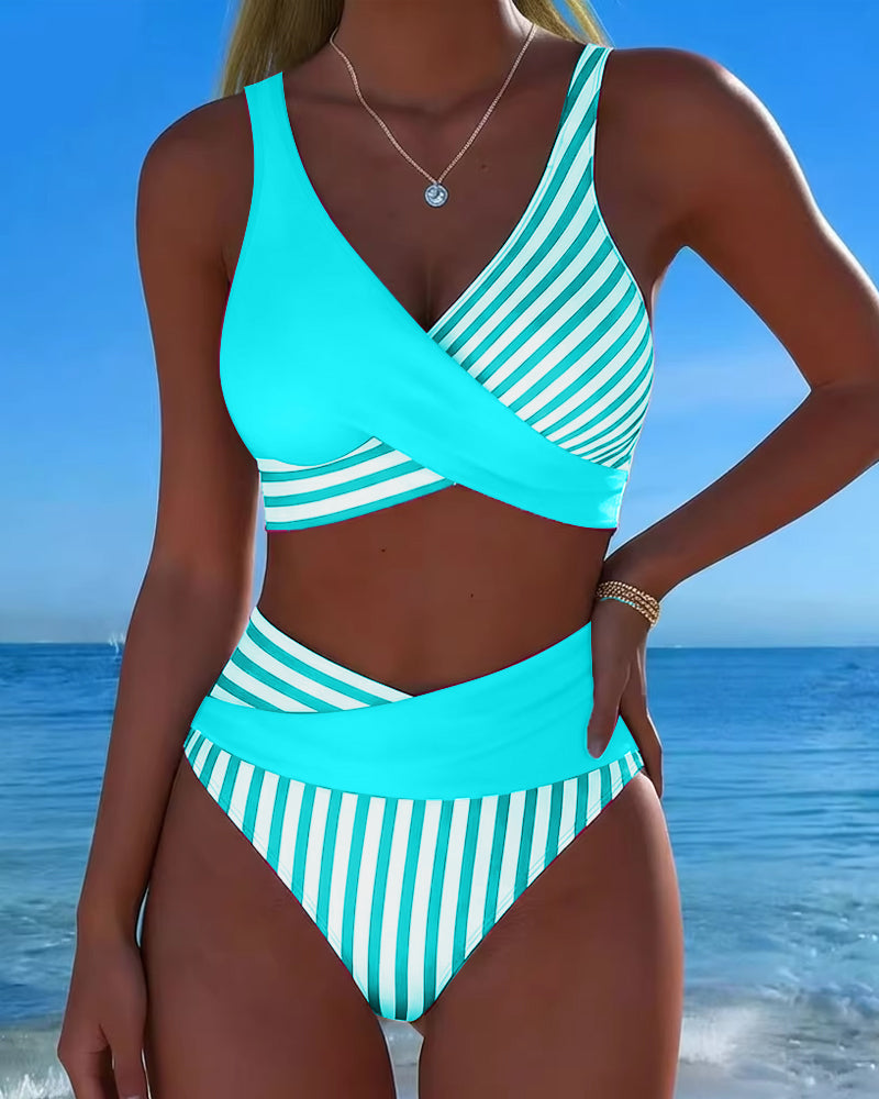 Eva | Bikini de Dos Piezas con Estampado a Rayas