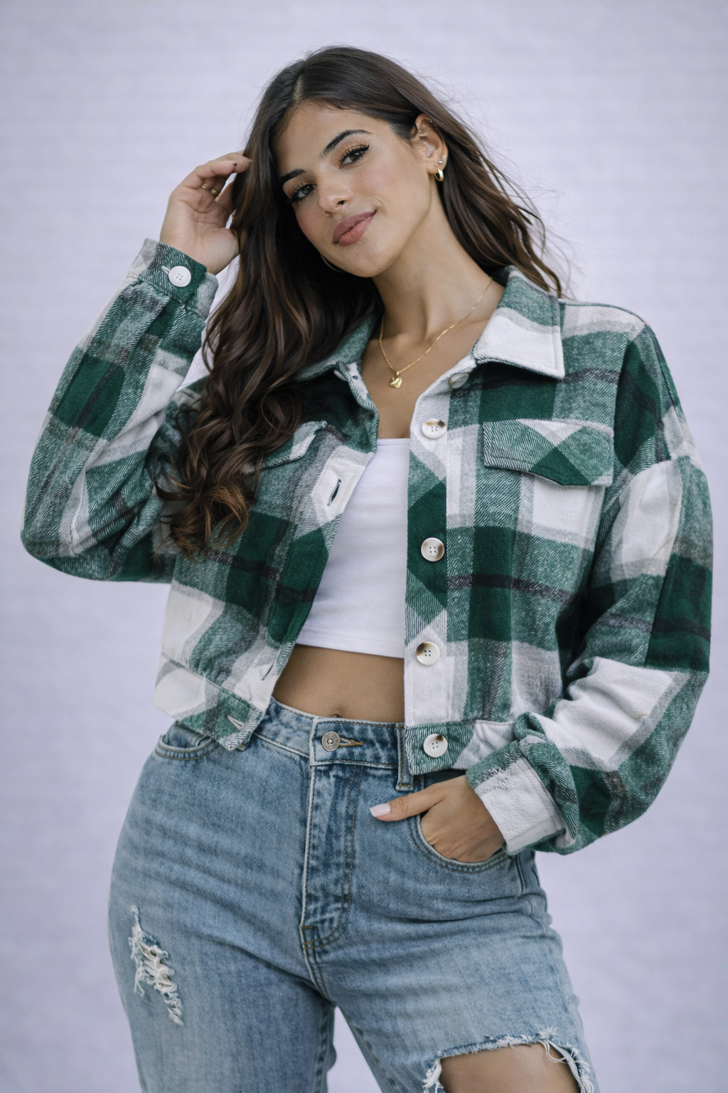 Valeria | Chaqueta corta de franela a cuadros con botones para mujer