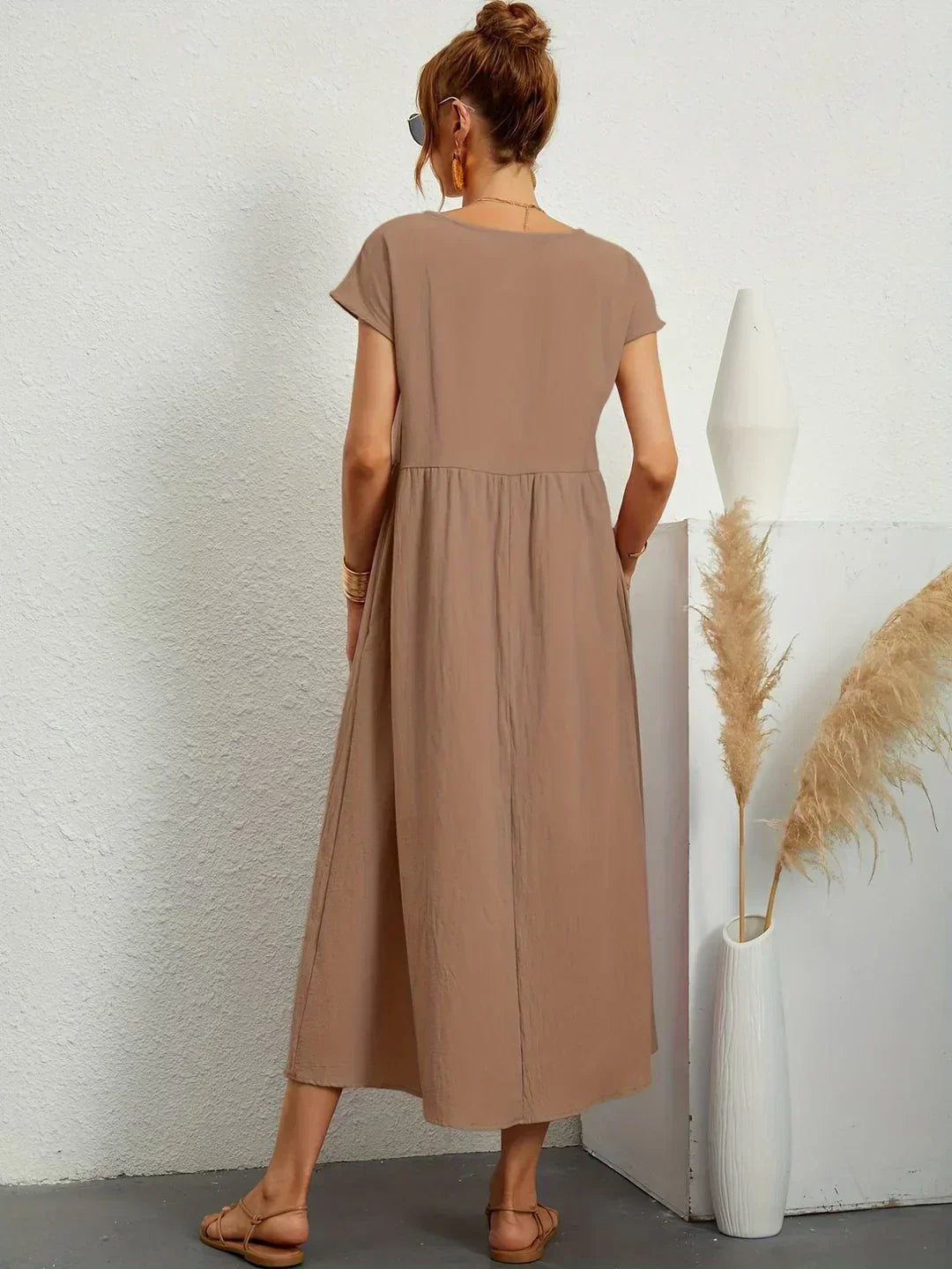 Gabriela | Vestido midi fluido atemporal