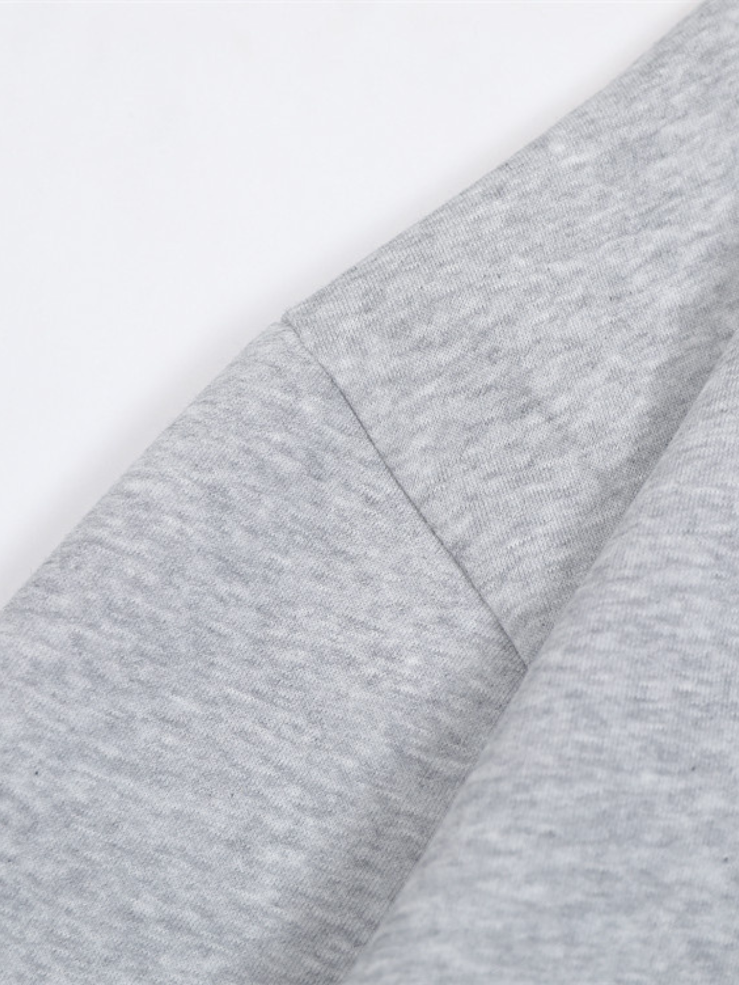 Nancy | Sudadera con capucha Cozy Pup con bordado de cachorro