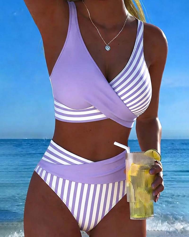 Eva | Bikini de Dos Piezas con Estampado a Rayas