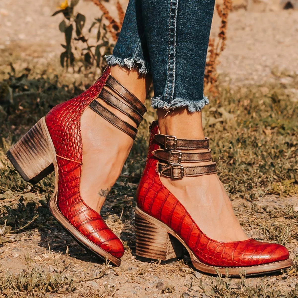 Antiqua | Tacones Vintage Clásicos